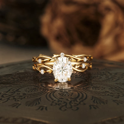 1.5 CT Oval Shaped Moissanite Diamond Bridal Set With Vintage Setting